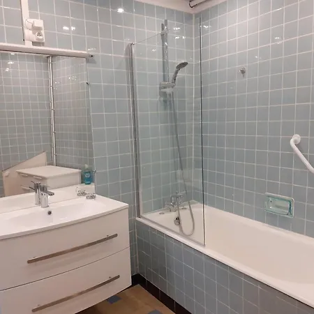 Cent Un... Hébergement de vacances Villers-Sur-Fere