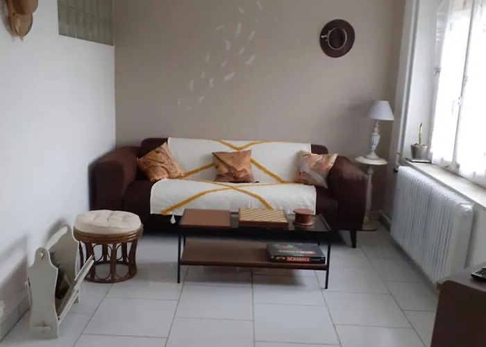 Cent Un... Prázdninový dům